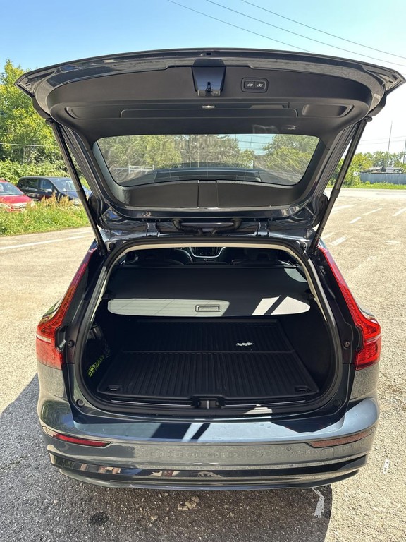 Volvo V60 B4 Plus Dark A/T
