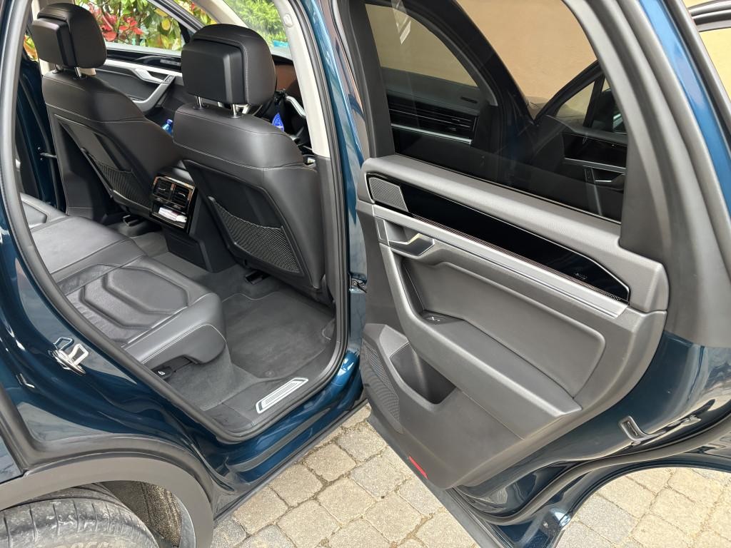 Volkswagen Touareg 3.0 V6 TDI SCR Elegance 4Motion Tiptronic