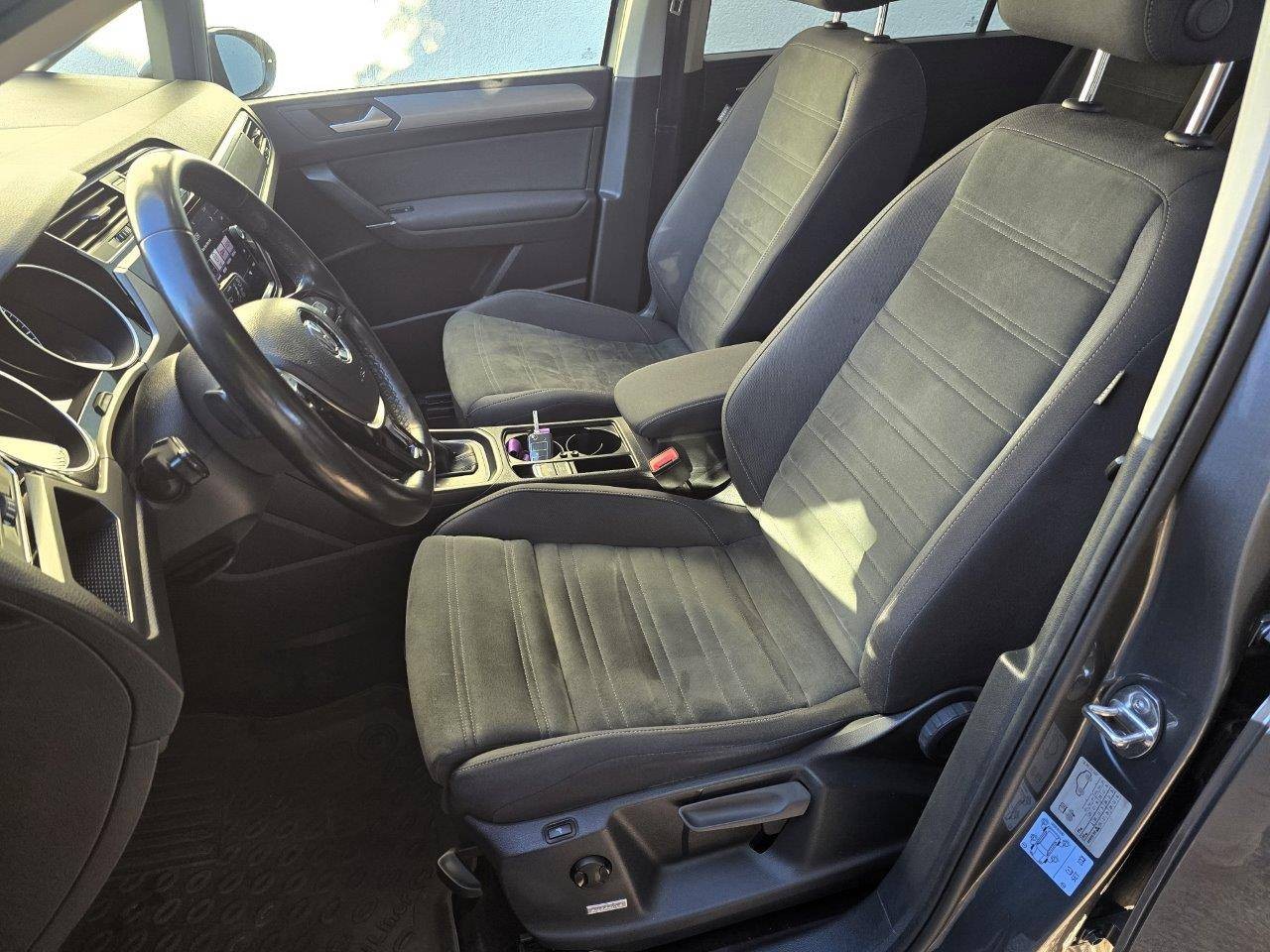 Volkswagen Touran 1.6 TDI SCR 115k Edition Comfortline DSG