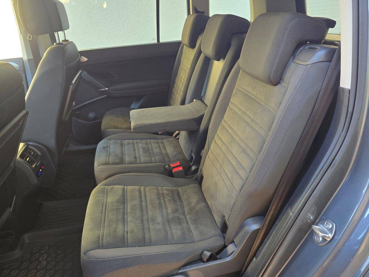 Volkswagen Touran 1.6 TDI SCR 115k Edition Comfortline DSG