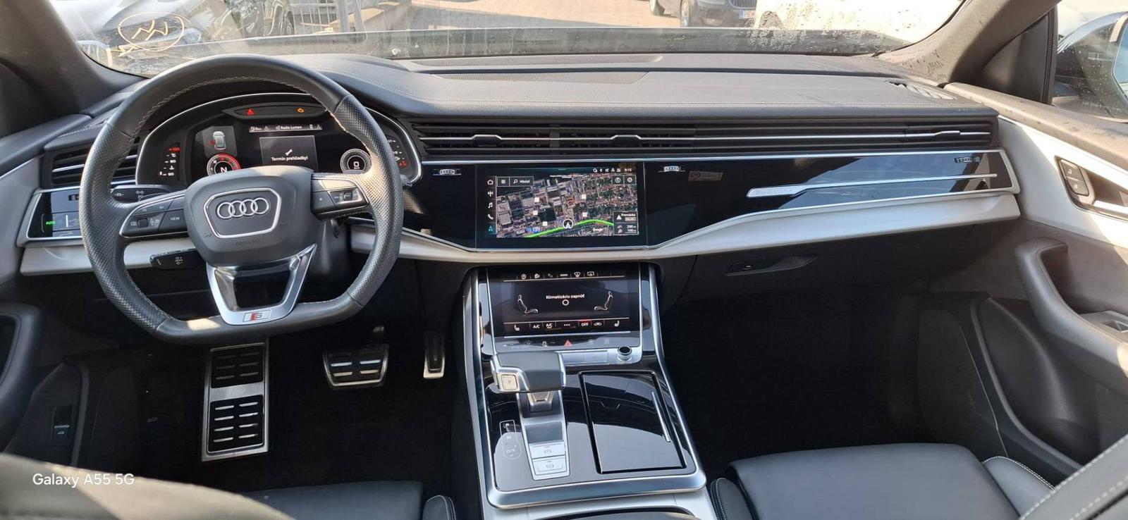 Audi Q8 50 TDI mHEV quattro S-line 210kw A8