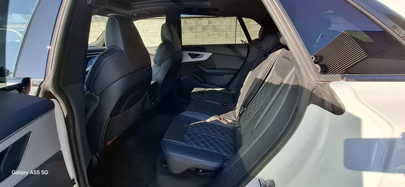 Audi Q8 50 TDI mHEV quattro S-line 210kw A8