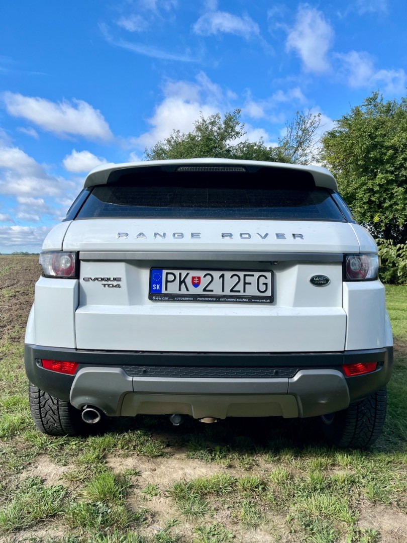 Land Rover Range Rover Evoque 2.2 TD4 PRESTIGE AT9