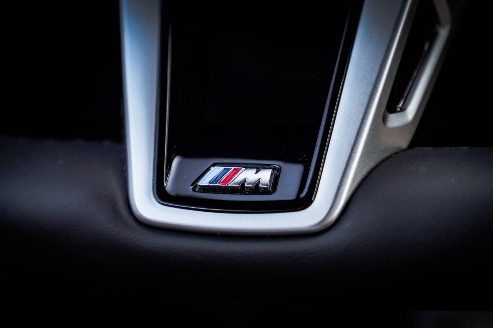 BMW Rad 3 Touring 330i  M-packet xDrive A/T
