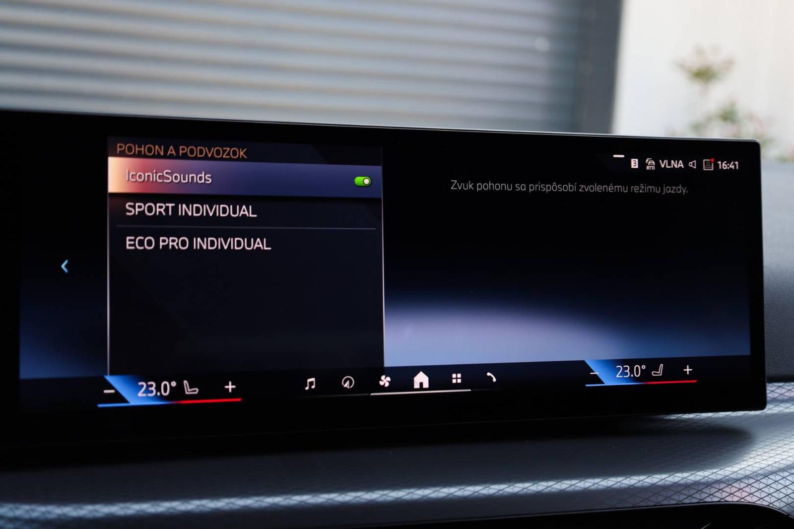 BMW Rad 3 Touring 330i  M-packet xDrive A/T