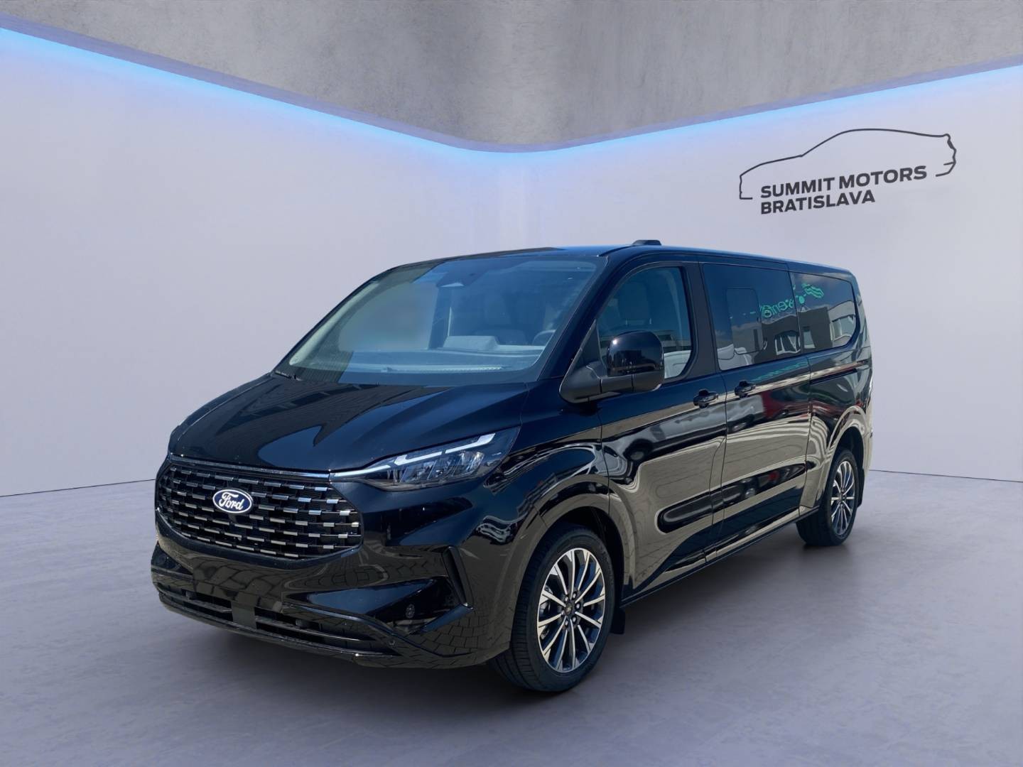 Ford Tourneo Custom e- Titanium X L2 H1 64kWh 218k