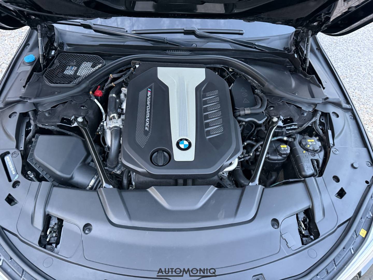 BMW Rad 7 750Ld xDrive M Sport, Pano, Laser, B&W, Soft close, Head-up, 360