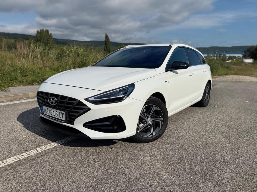 Hyundai i30 CW 1.5 T-GDi mHEV iMT Play
