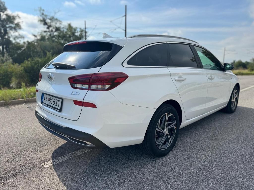 Hyundai i30 CW 1.5 T-GDi mHEV iMT Play