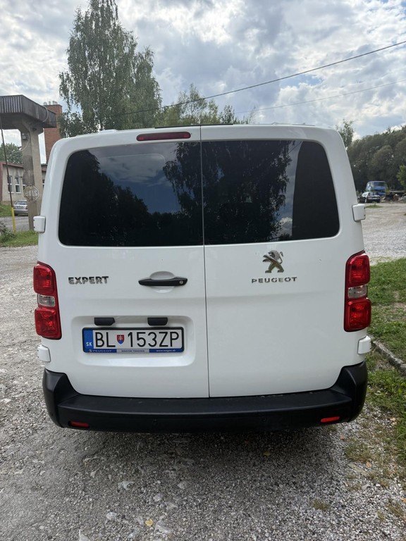 Peugeot Traveller 1.6 BlueHDi 115 S&S Active Long