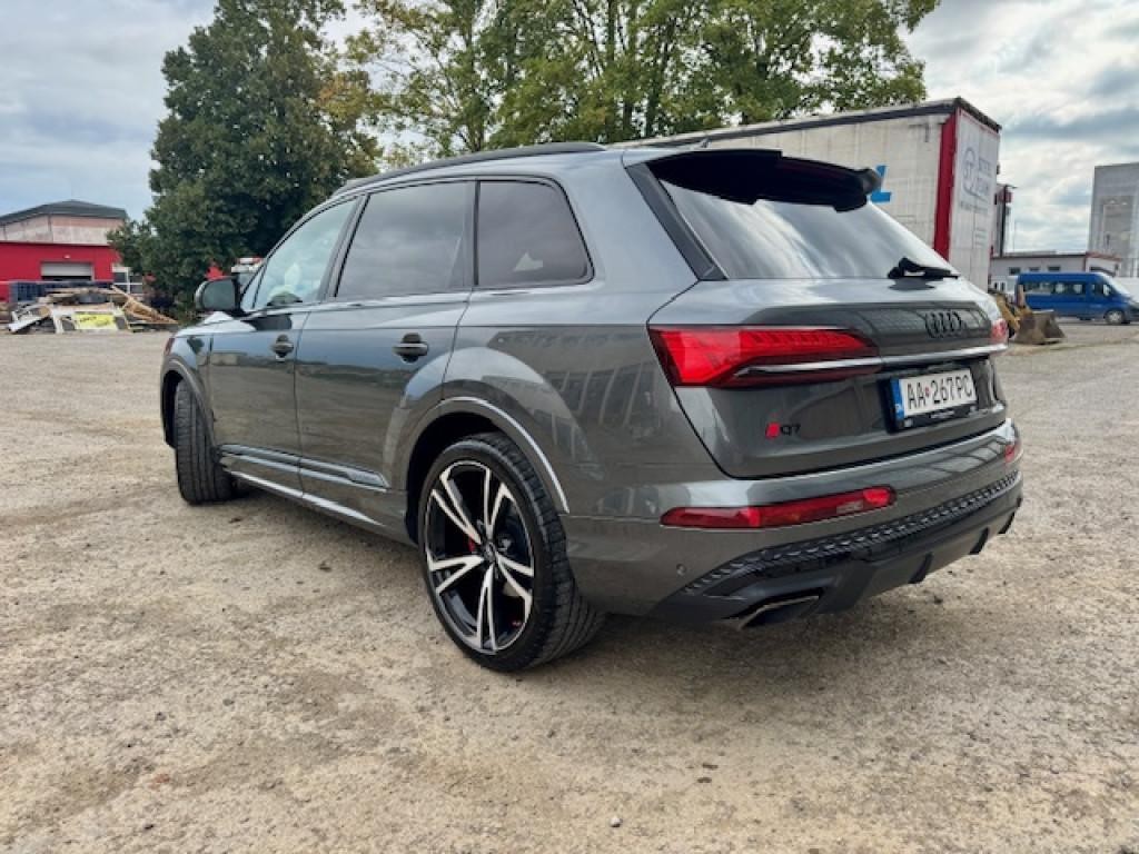 Audi Q7 45 TDI mHEV S line quattro tiptronic