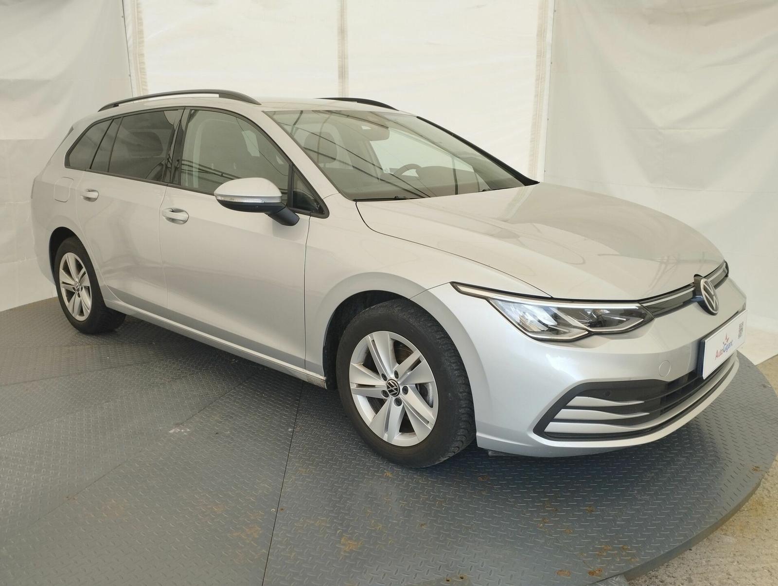 VW Golf Variant 1,0 TSI Life