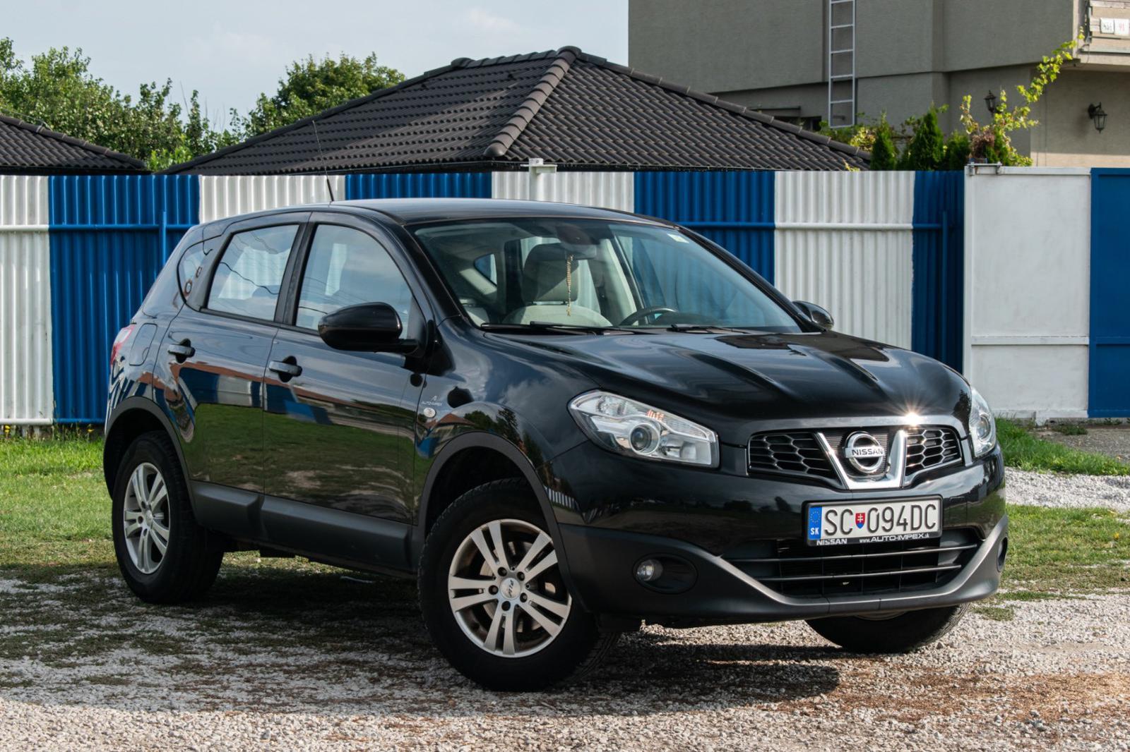 Nissan Qashqai 1.6i Acenta 4x2 (EU5)