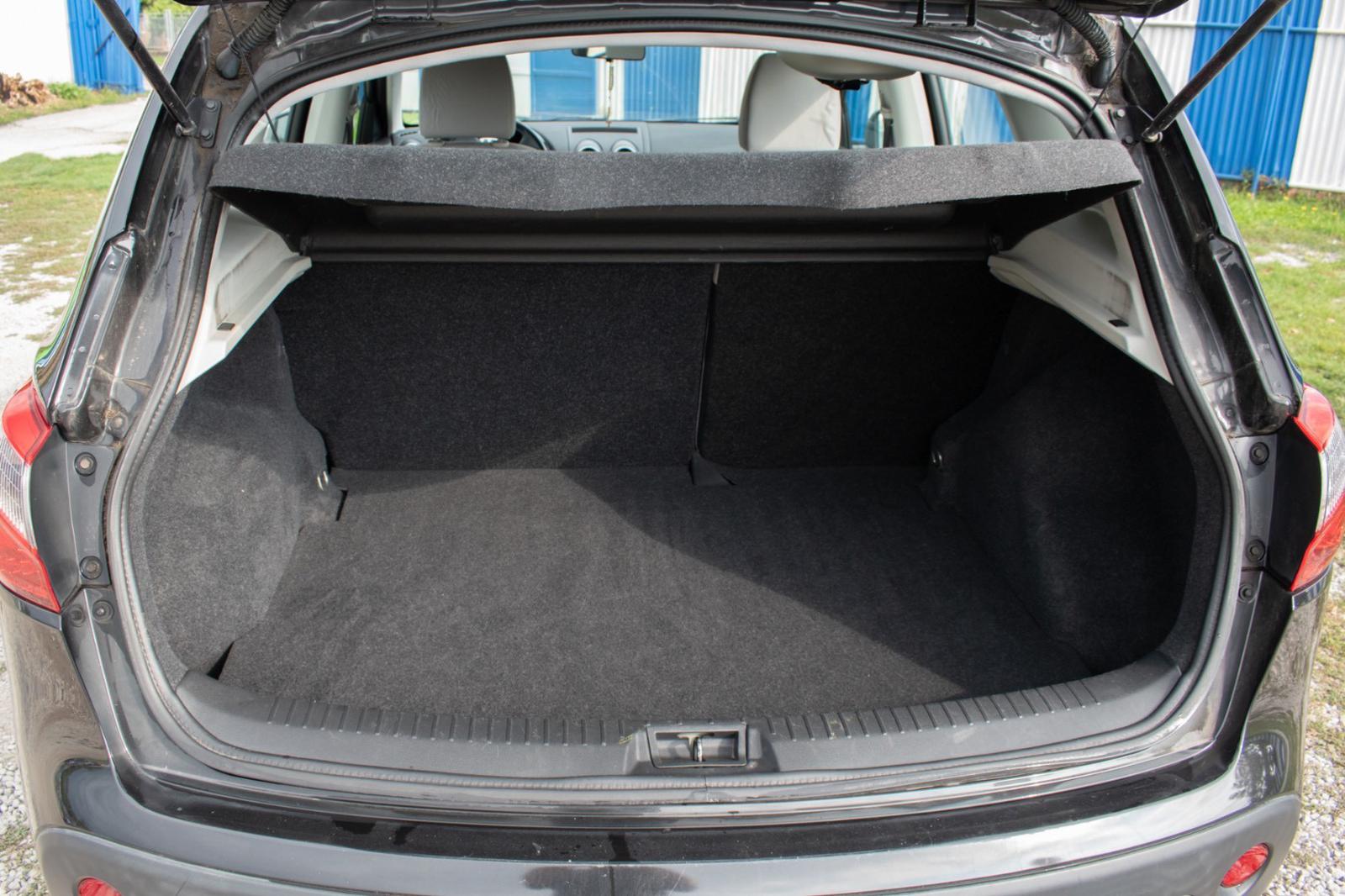 Nissan Qashqai 1.6i Acenta 4x2 (EU5)