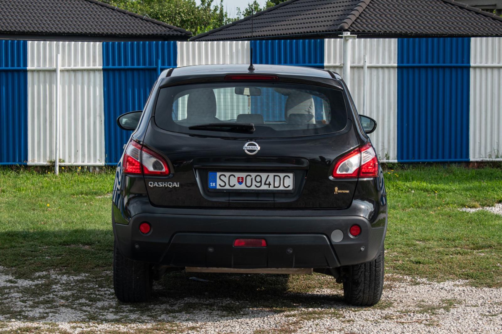 Nissan Qashqai 1.6i Acenta 4x2 (EU5)