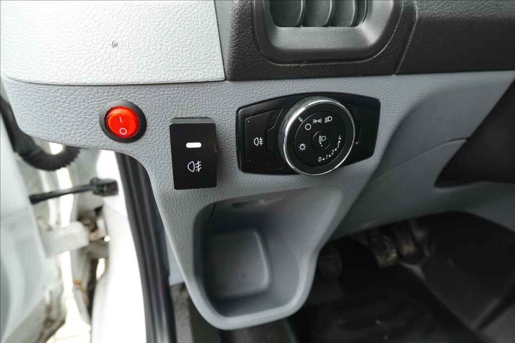 Ford Transit 2, 0 TDCi  L3H3 6MÍST KLIMA SERVISKA