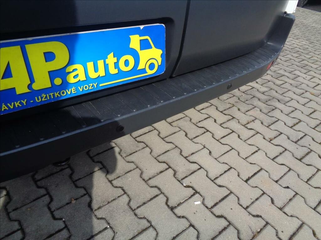 Ford Transit 2, 0 TDCI  L3H2 6MÍST KLIMA