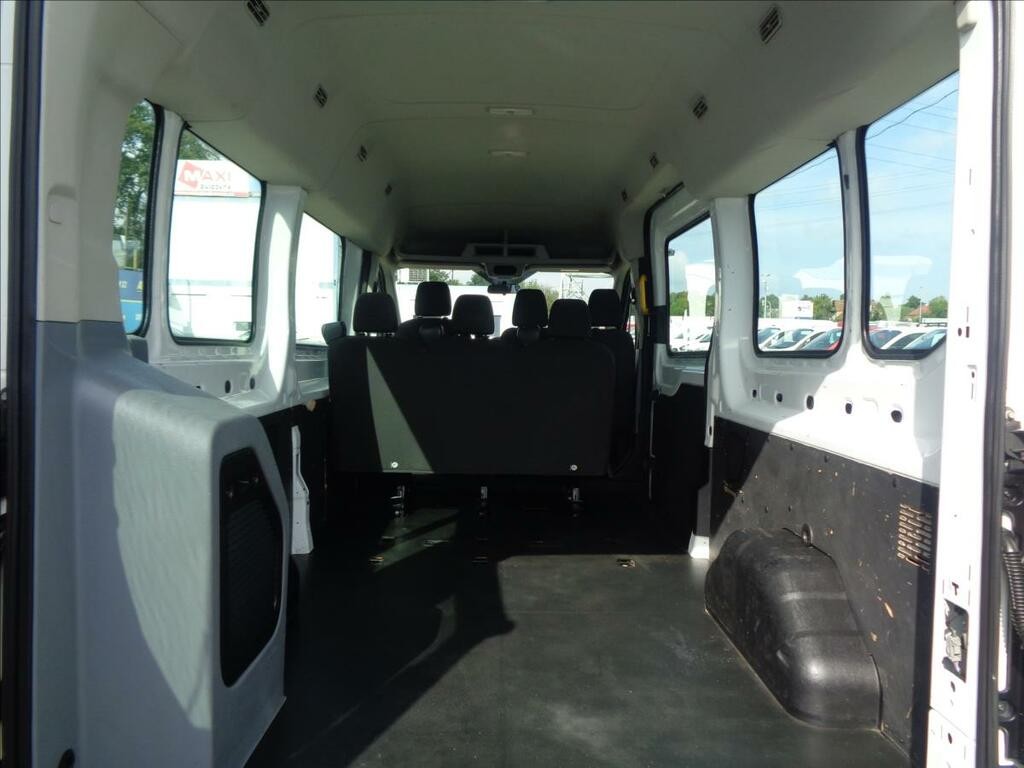 Ford Transit 2, 0 TDCI  L3H2 6MÍST KLIMA