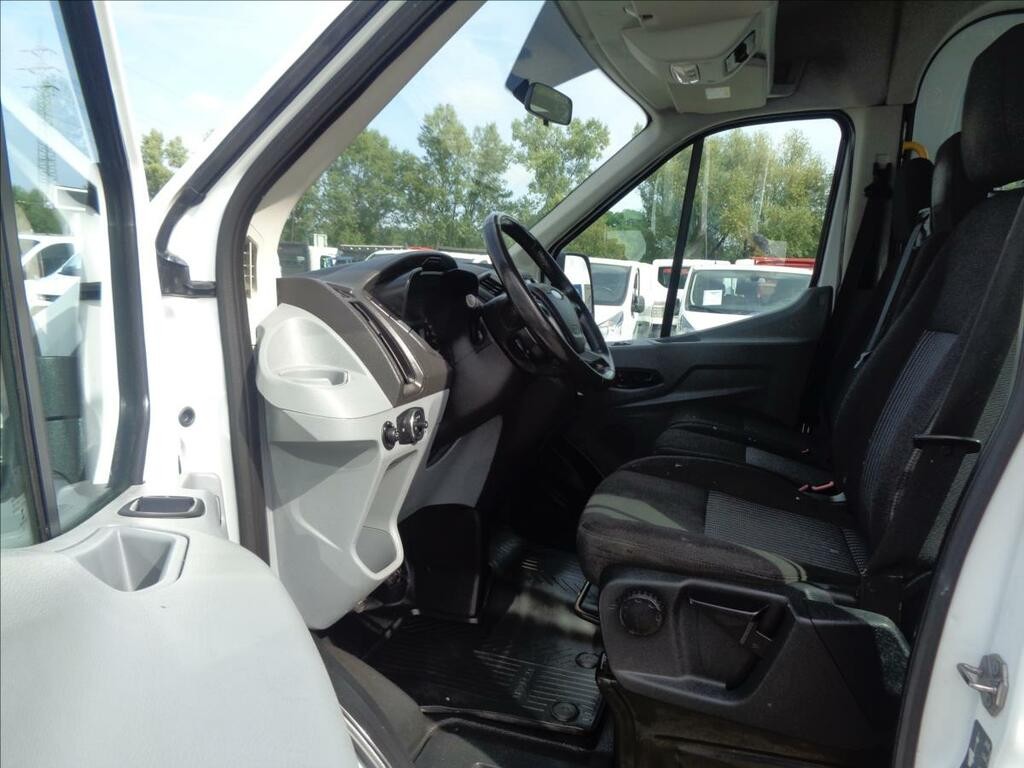 Ford Transit 2, 0 TDCI  L3H2 6MÍST KLIMA