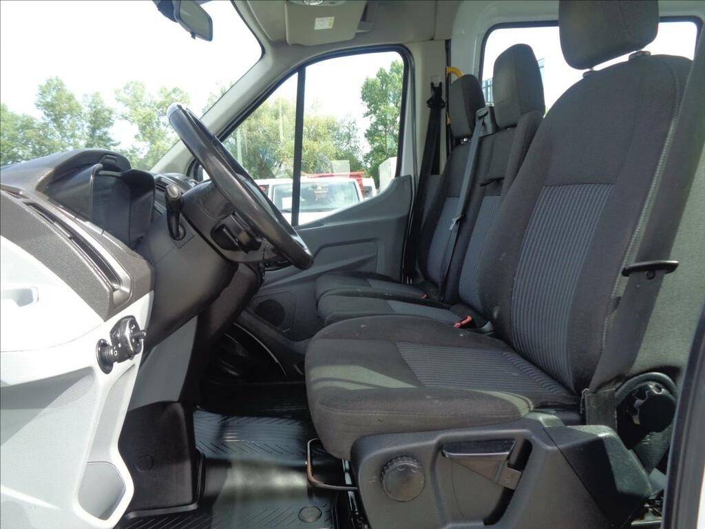 Ford Transit 2, 0 TDCI  L3H2 6MÍST KLIMA