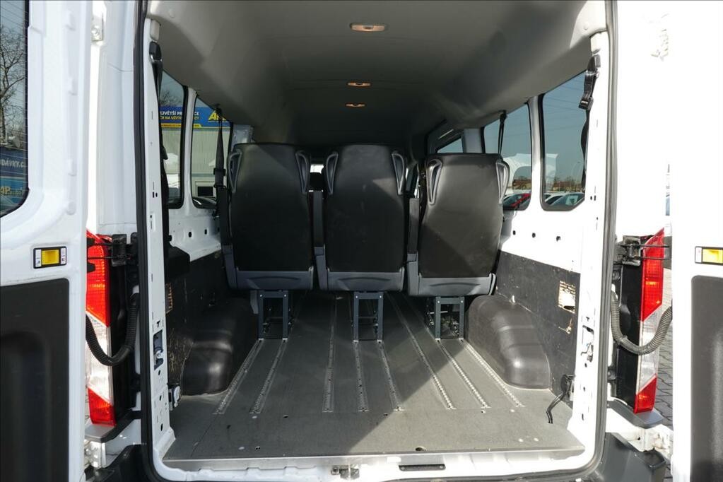 Ford Transit 2, 0 TDCi  L3H2 8MÍST BUS KLIMA