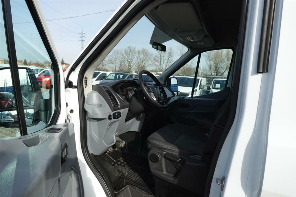 Ford Transit 2, 0 TDCi  L3H2 8MÍST BUS KLIMA