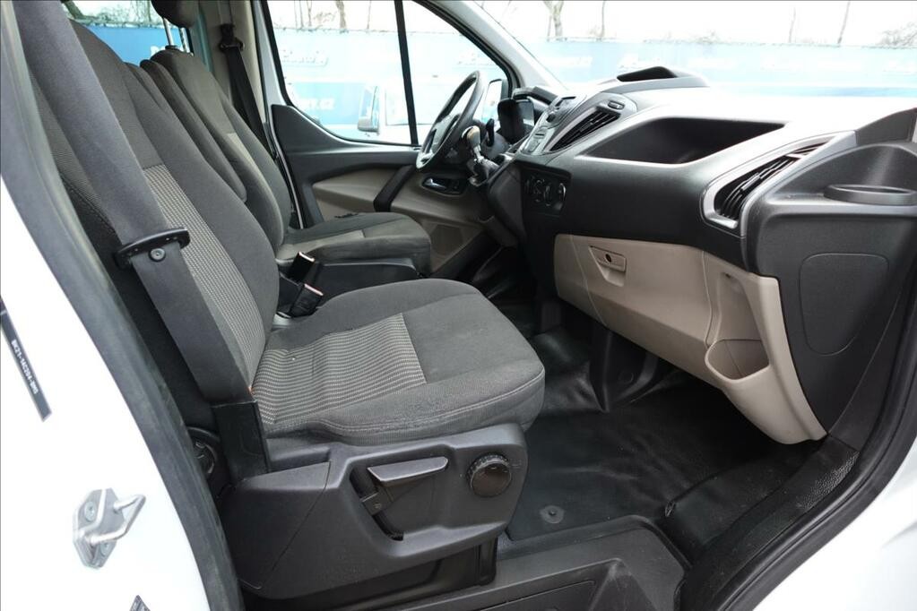 Ford Transit Custom 2, 2 TDCI  L1H1 5MÍST KLIMA