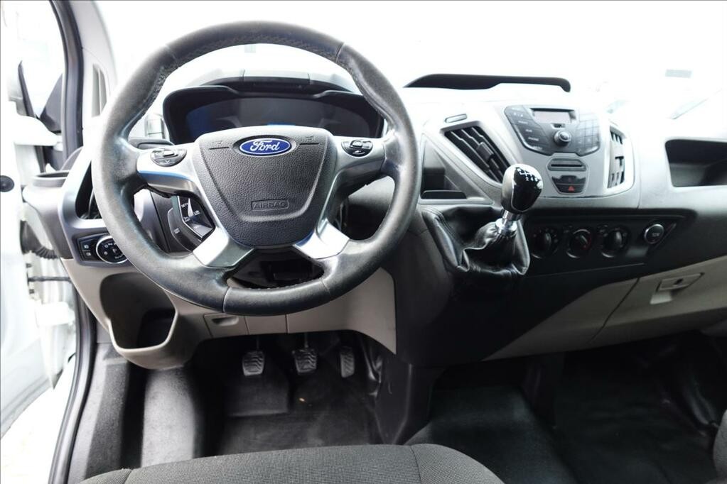 Ford Transit Custom 2, 2 TDCI  L1H1 5MÍST KLIMA