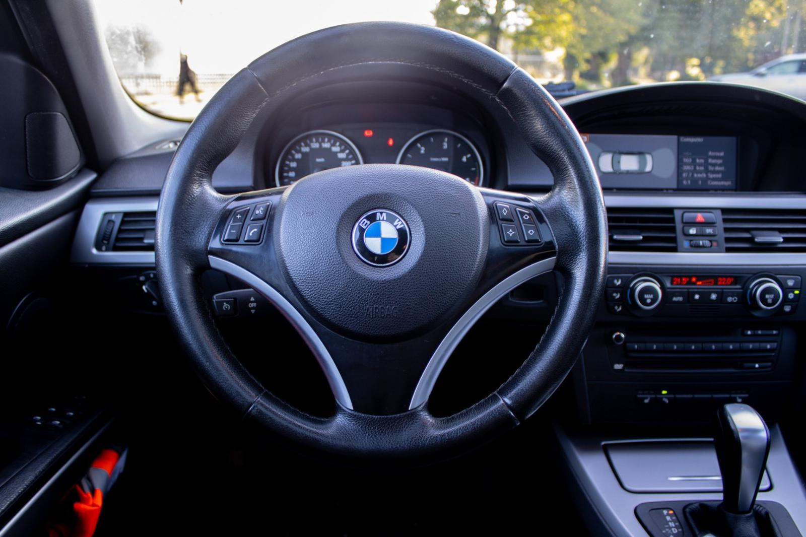 BMW Rad 3 325 d A/T