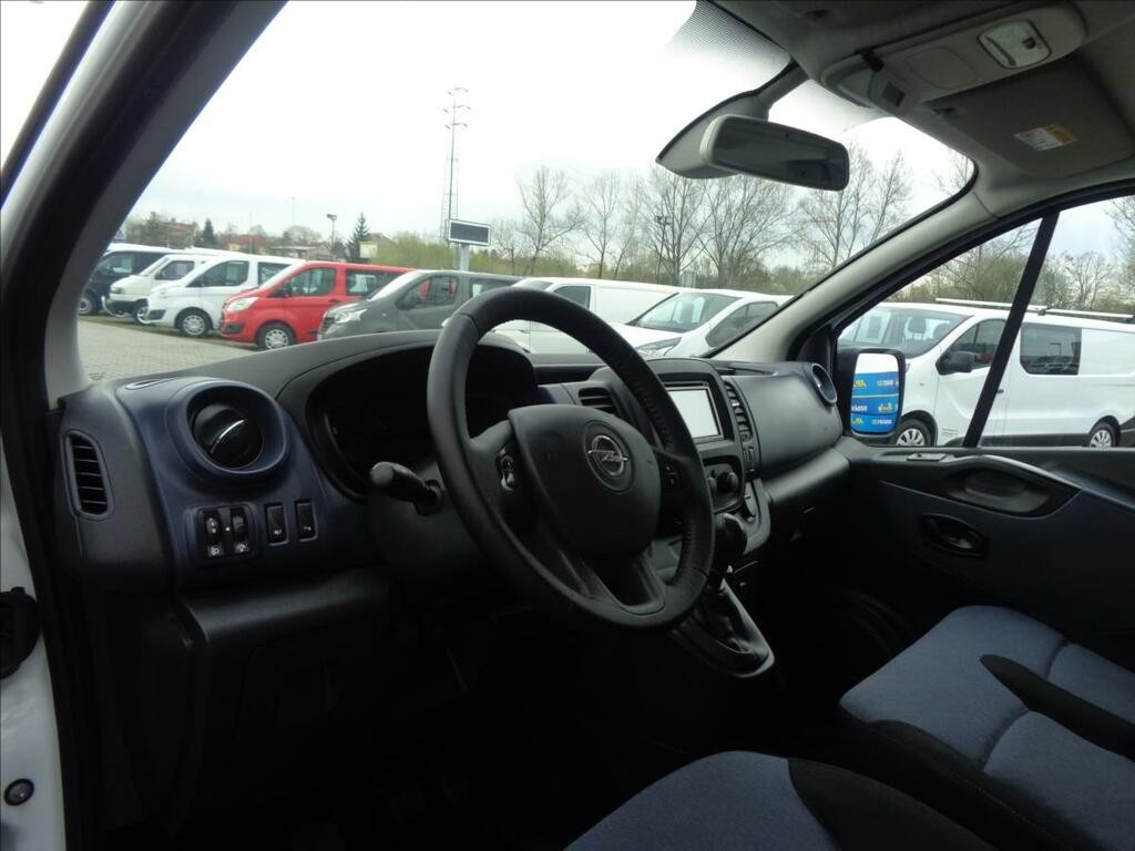 Opel Vivaro 1, 6 CDTI  L1H1 9 MÍST BUS KLIMA