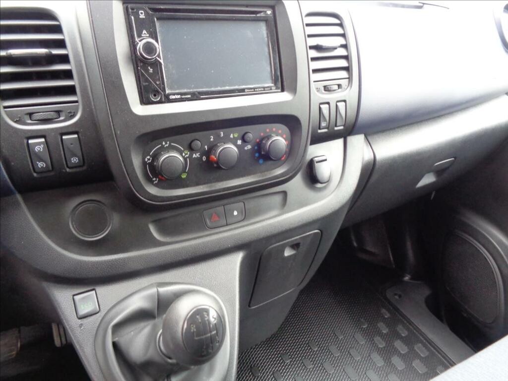 Opel Vivaro 1, 6 CDTI  L1H1 9 MÍST BUS KLIMA