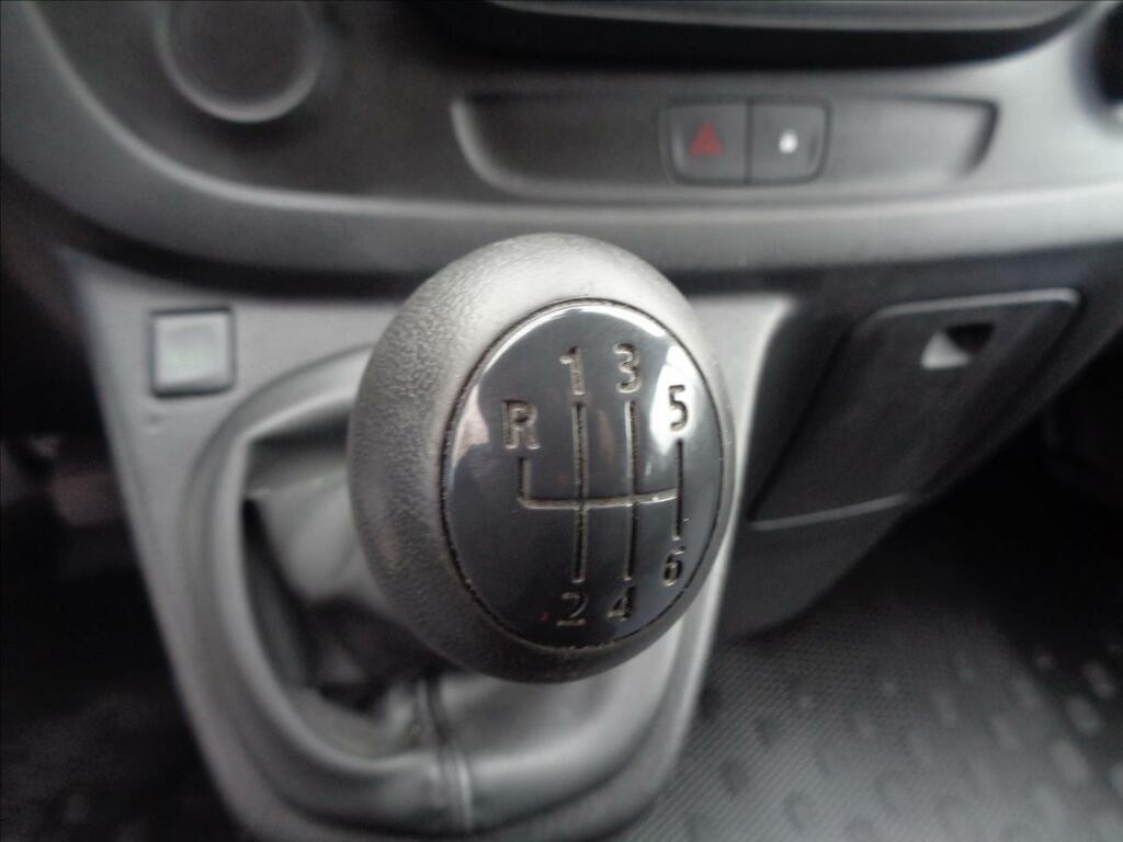 Opel Vivaro 1, 6 CDTI  L1H1 9 MÍST BUS KLIMA