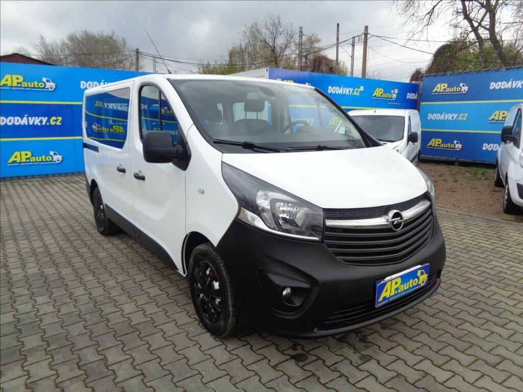 Opel Vivaro 1, 6 CDTI  L1H1 9 MÍST BUS KLIMA