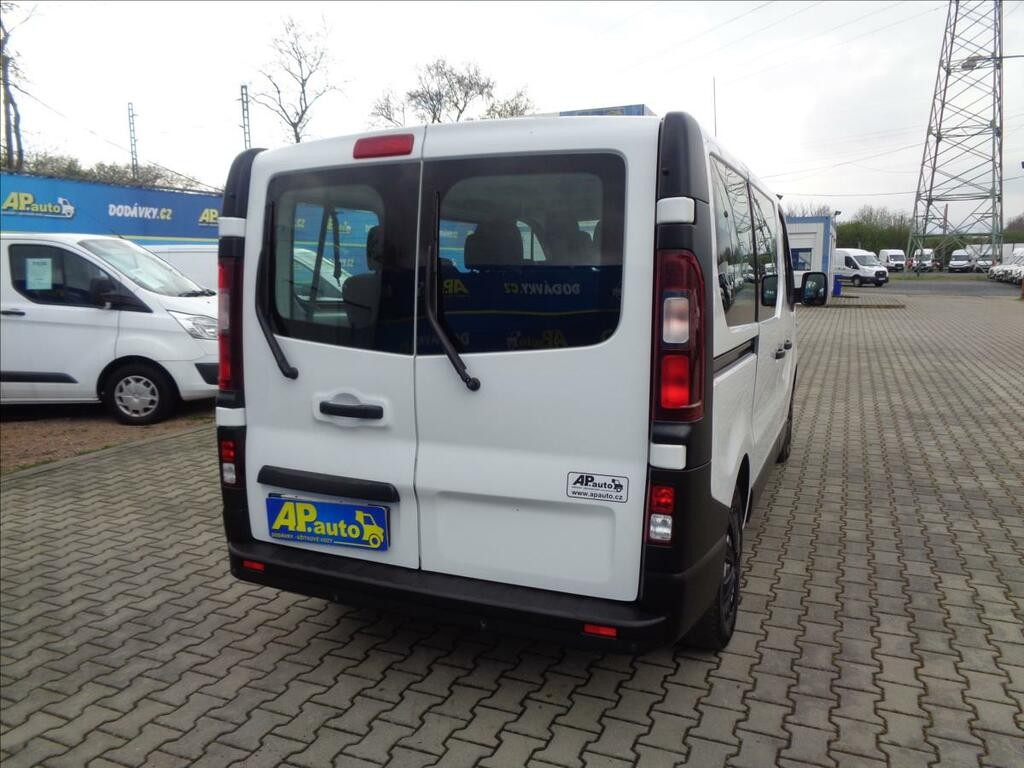 Opel Vivaro 1, 6 CDTI  L1H1 9 MÍST BUS KLIMA