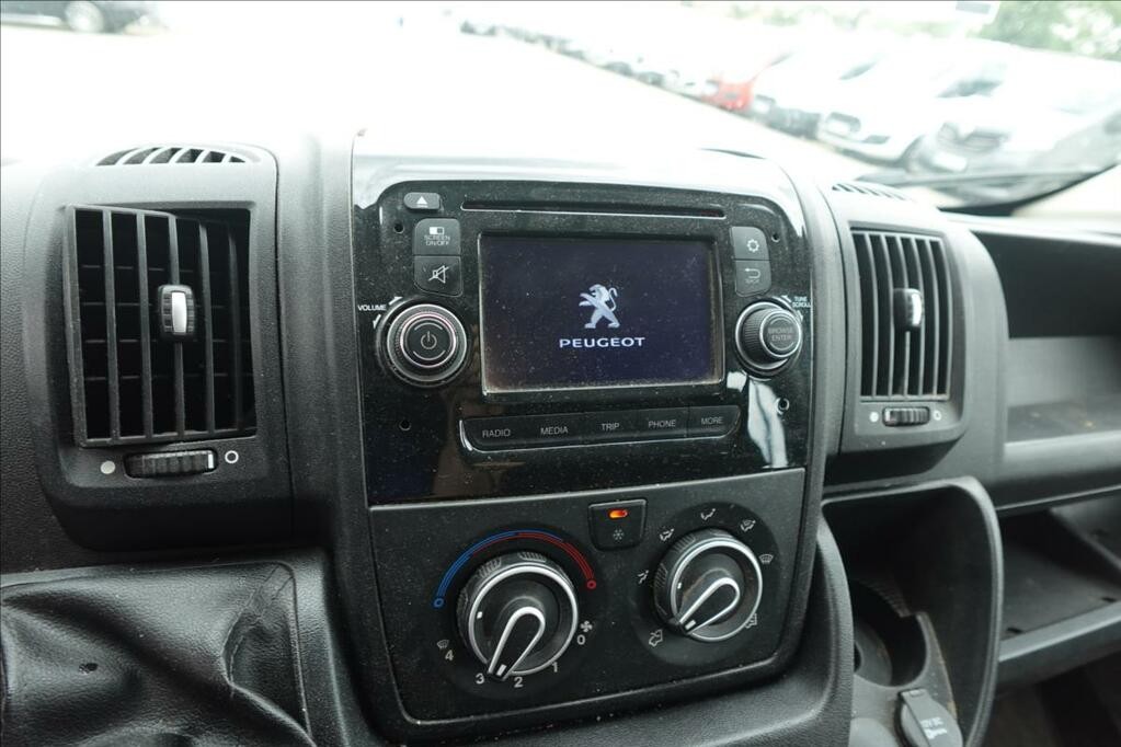 Peugeot Boxer 2, 0 TDCI  L5H2 6MÍST KLIMA