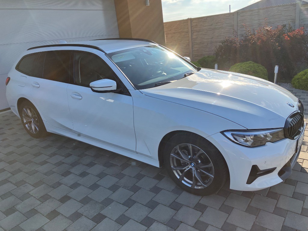 BMW rad 3 Touring 320d Touring xDrive Sport Line A/T