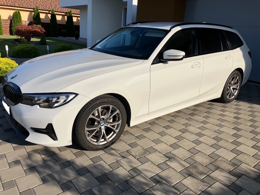 BMW rad 3 Touring 320d Touring xDrive Sport Line A/T
