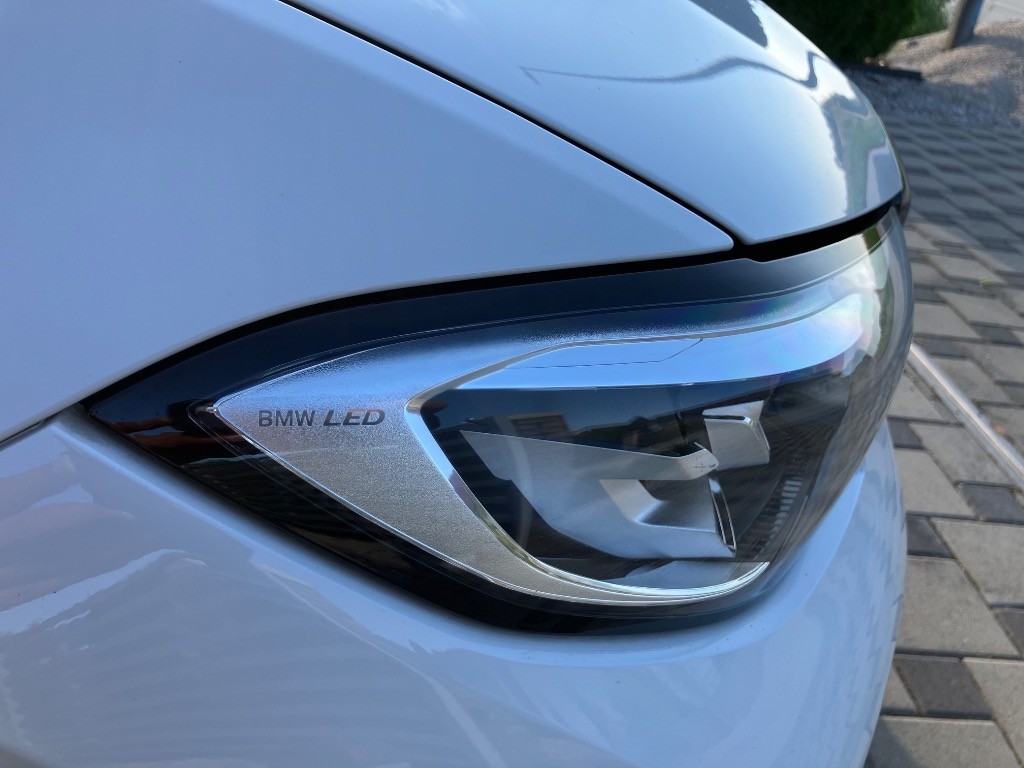 BMW rad 3 Touring 320d Touring xDrive Sport Line A/T