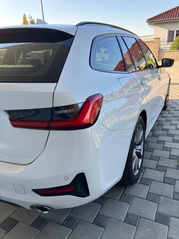 BMW rad 3 Touring 320d Touring xDrive Sport Line A/T