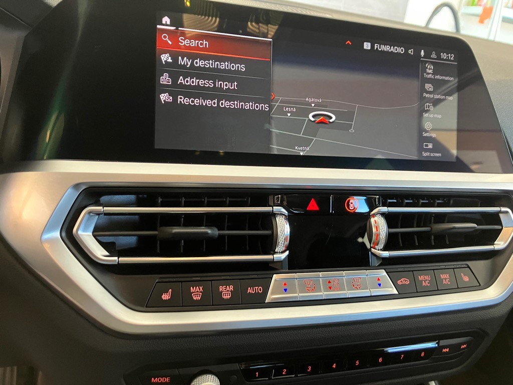 BMW rad 3 Touring 320d Touring xDrive Sport Line A/T