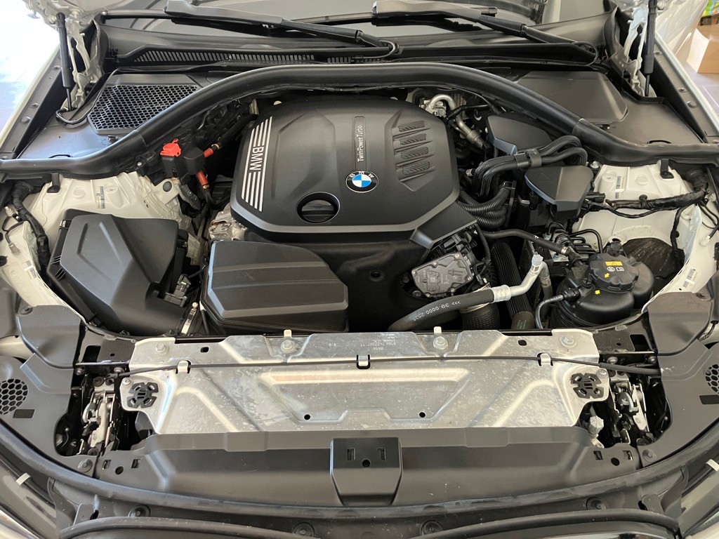 BMW rad 3 Touring 320d Touring xDrive Sport Line A/T