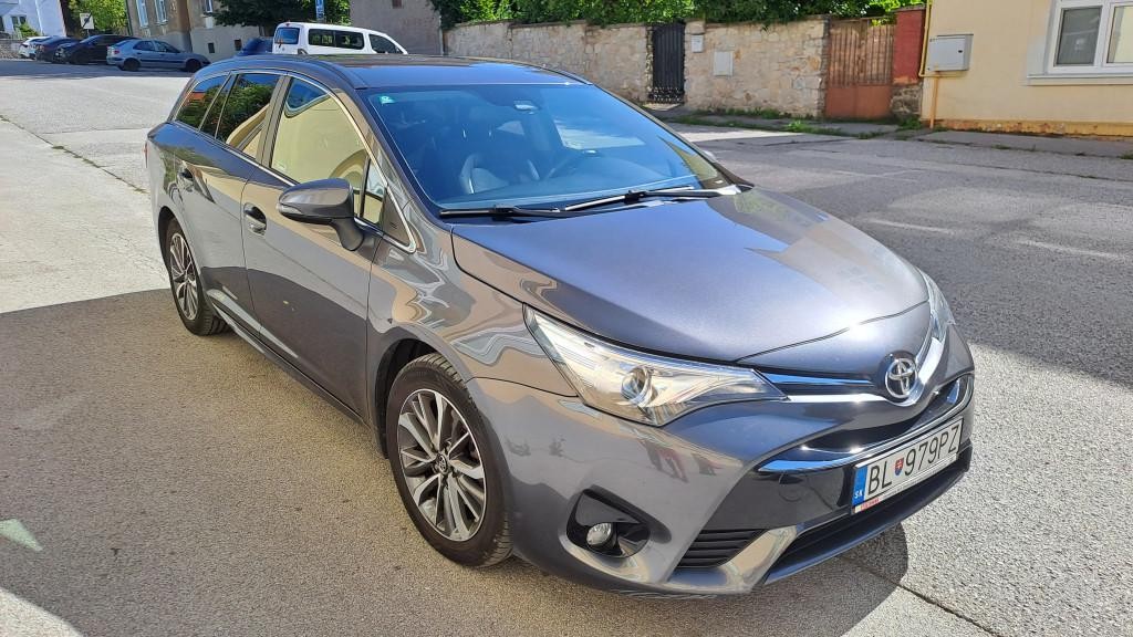 Toyota Avensis Combi 2.0 D-4D S&S Business