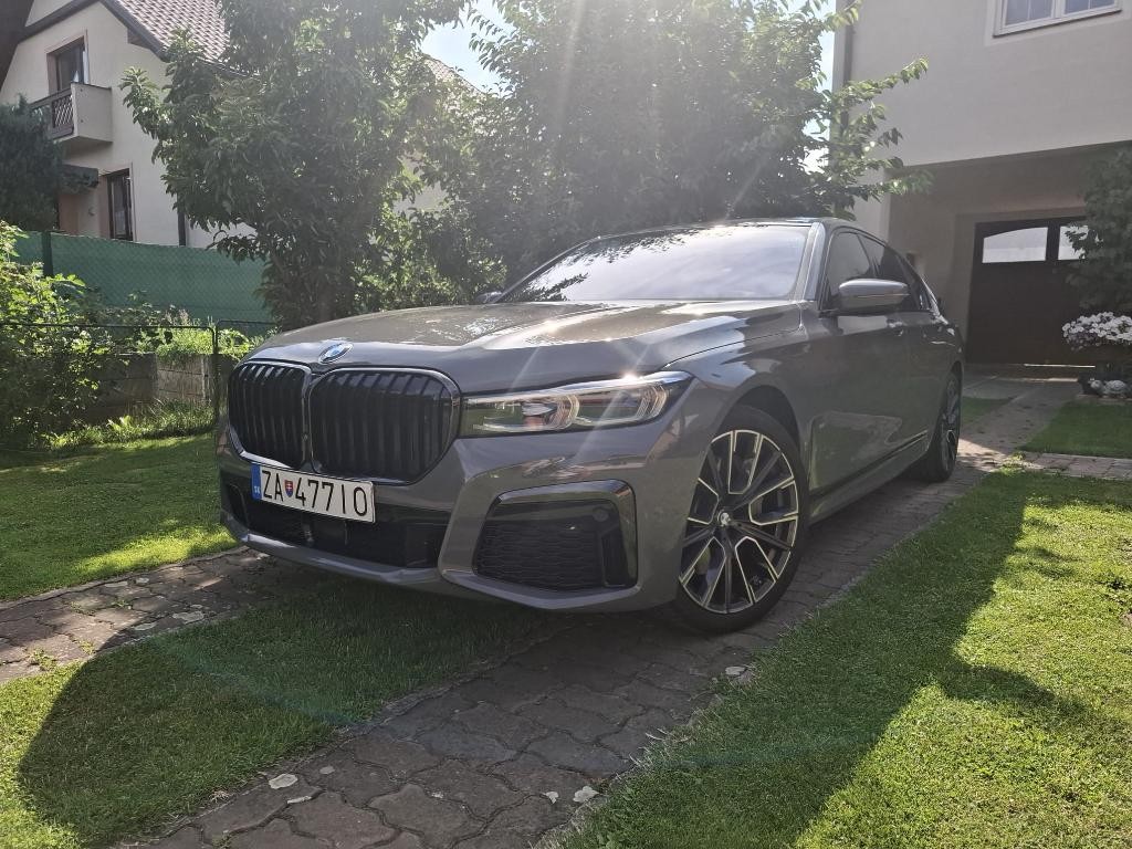 BMW rad 7 740d xDrive A/T