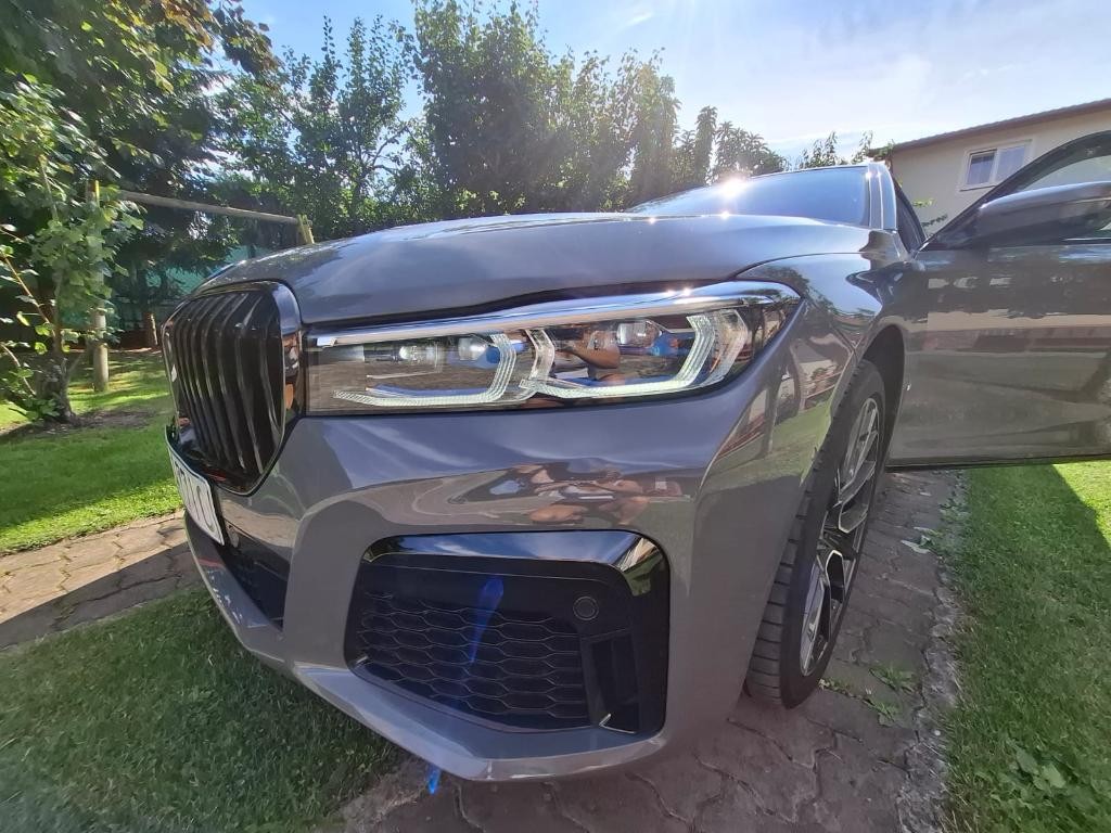 BMW rad 7 740d xDrive A/T