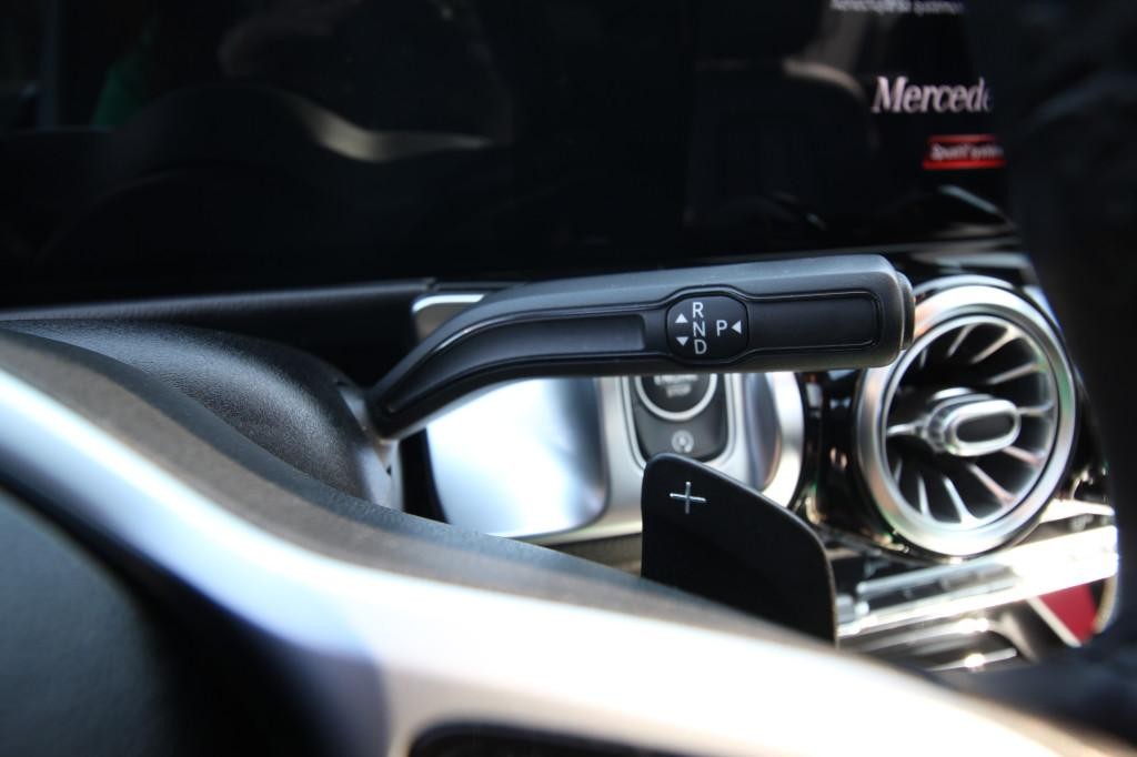 Mercedes GLB 200d 4MATIC A/T