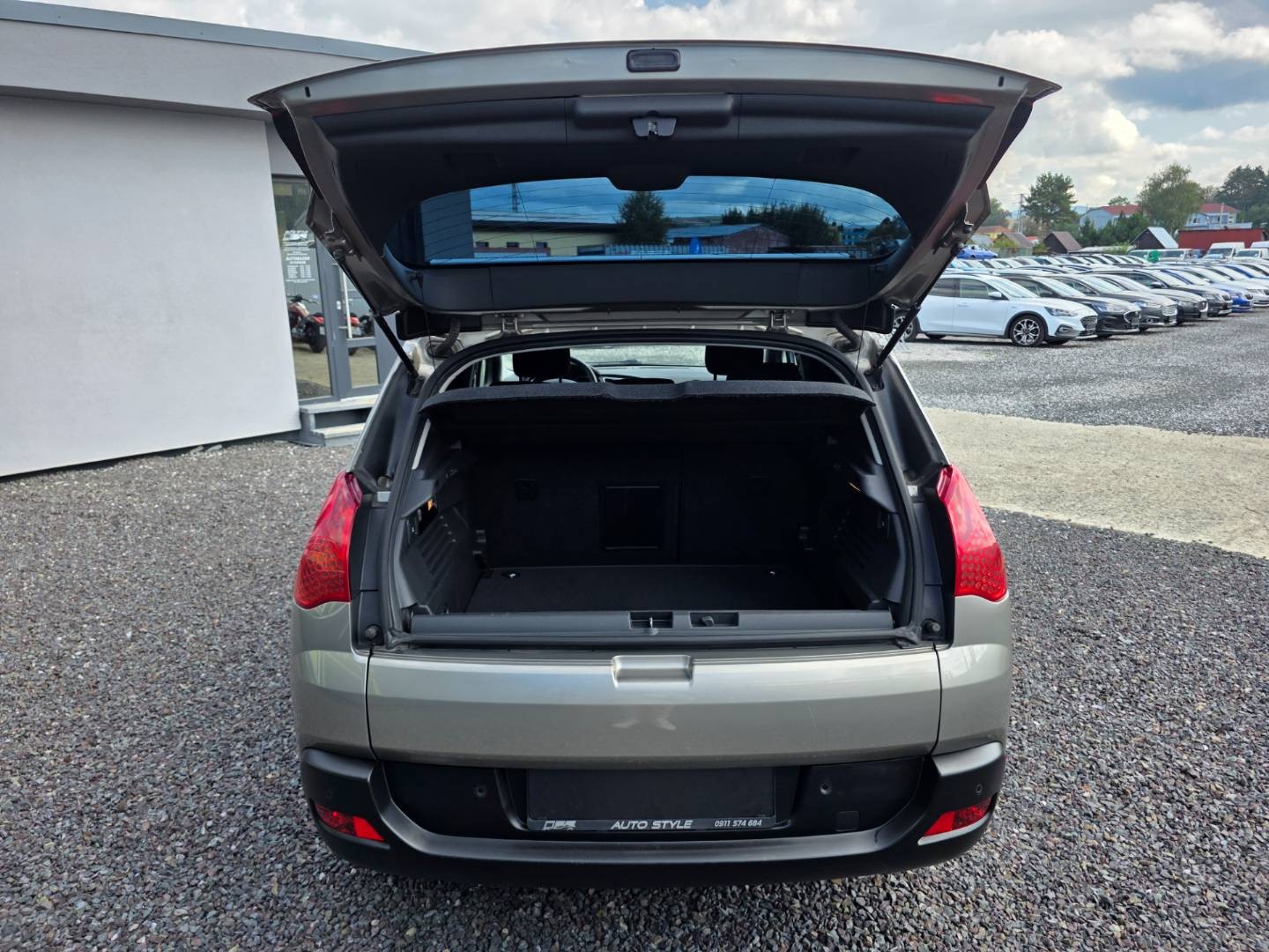 Peugeot 3008 1.6e VTi Executive