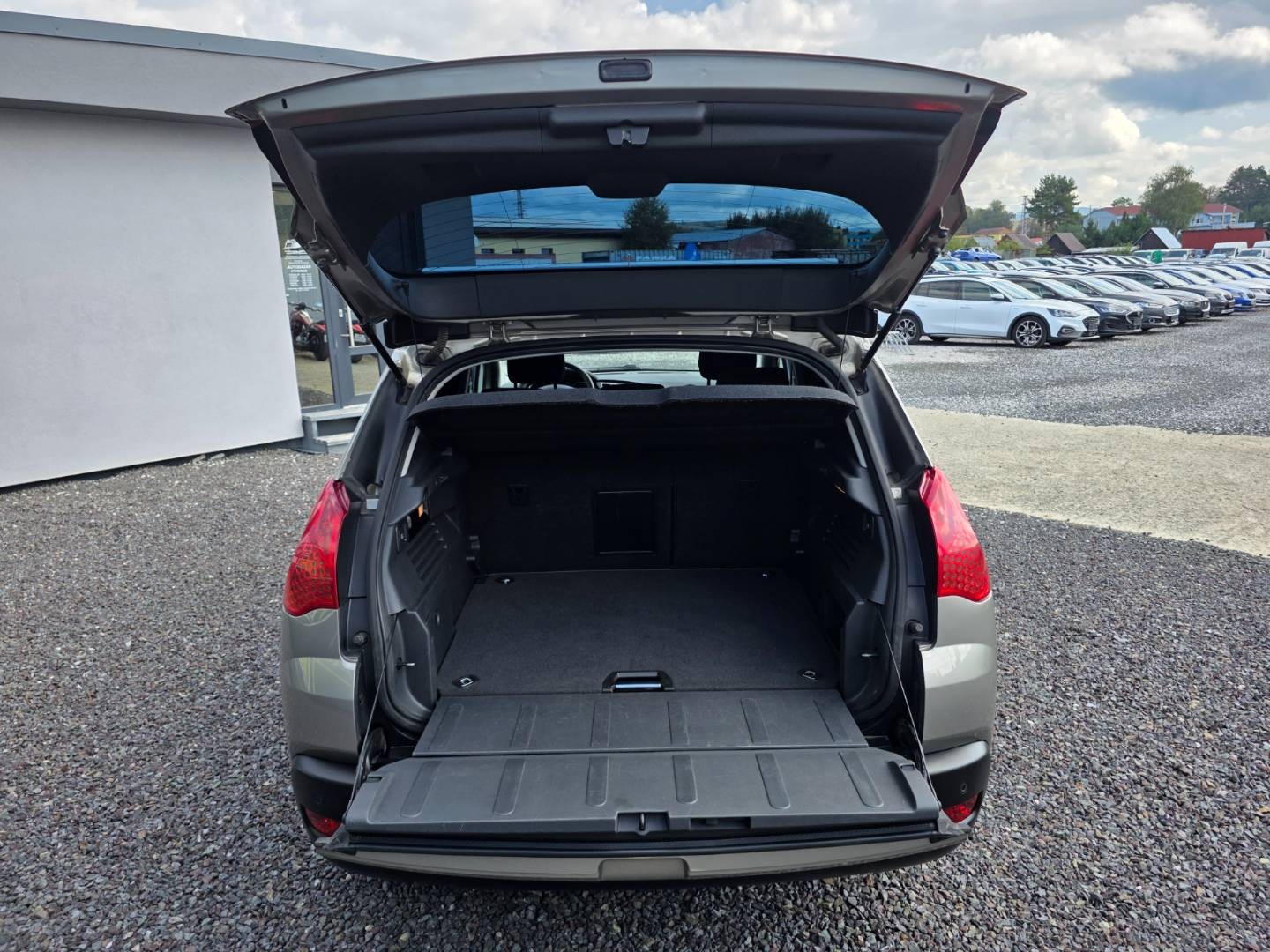 Peugeot 3008 1.6e VTi Executive