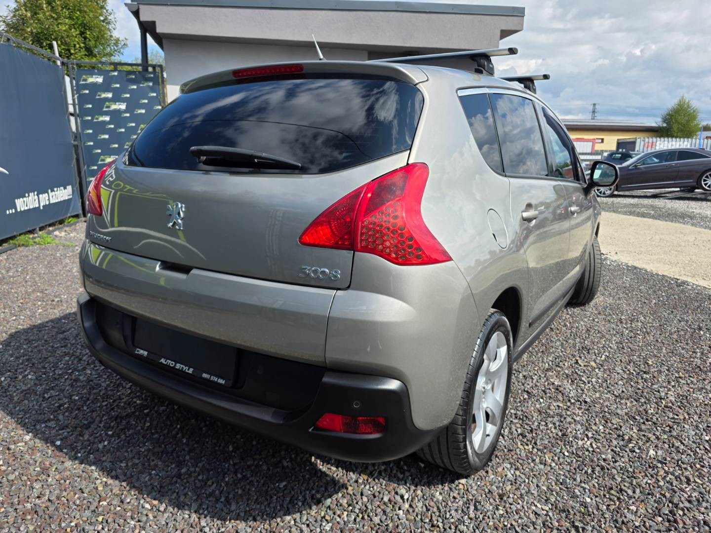 Peugeot 3008 1.6e VTi Executive