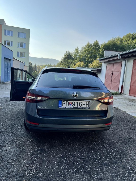 Škoda Superb Combi 2.0 TDI L&K DSG