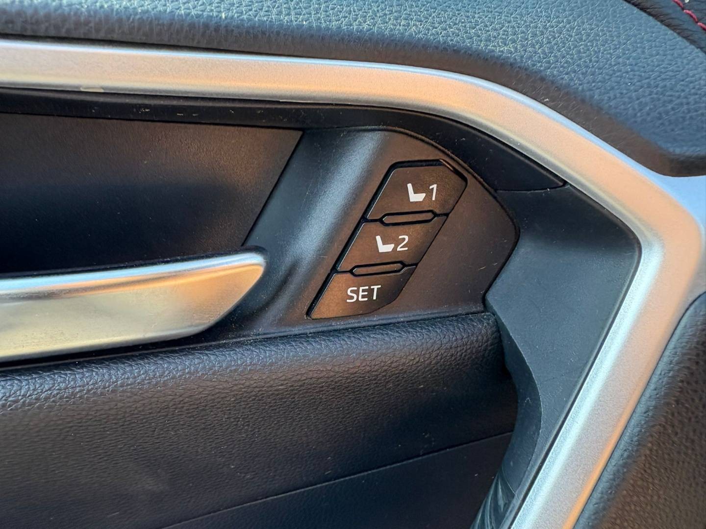Toyota RAV4 2.5 Hybrid e-CVT Comfort AWD